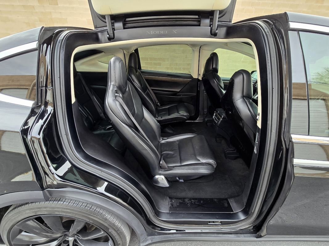 Used 2016 Tesla Model X 90D AWD/4WD image 30