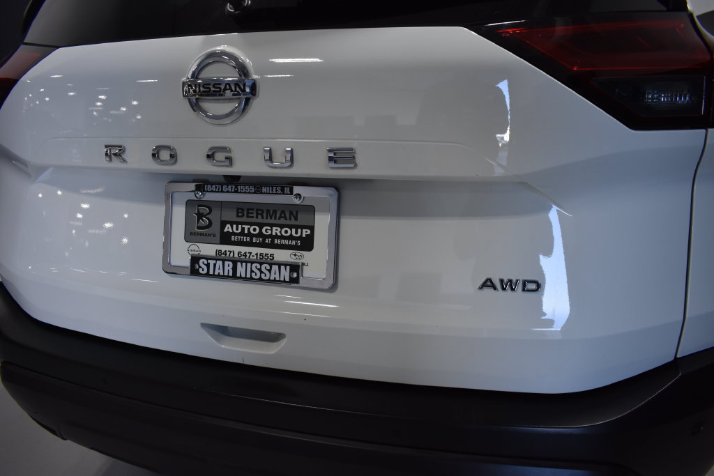Used 2021 Nissan Rogue S AWD/4WD image 12