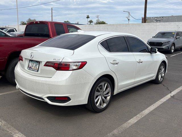 Used 2018 Acura ILX image 3