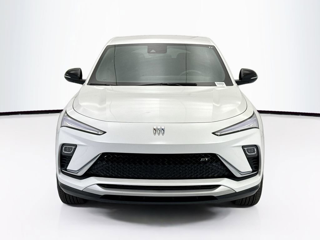 Used 2024 Buick Envista Sport Touring w/ Convenience I Package image 2