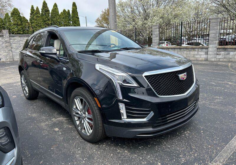 Used 2023 Cadillac XT5 Sportv w/ LPO, Floor Liner Package AWD/4WD image 2
