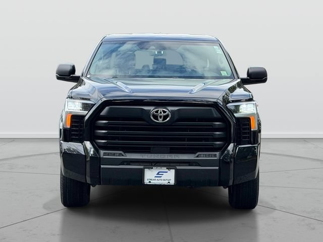 Used 2022 Toyota Tundra SR5 AWD/4WD image 2