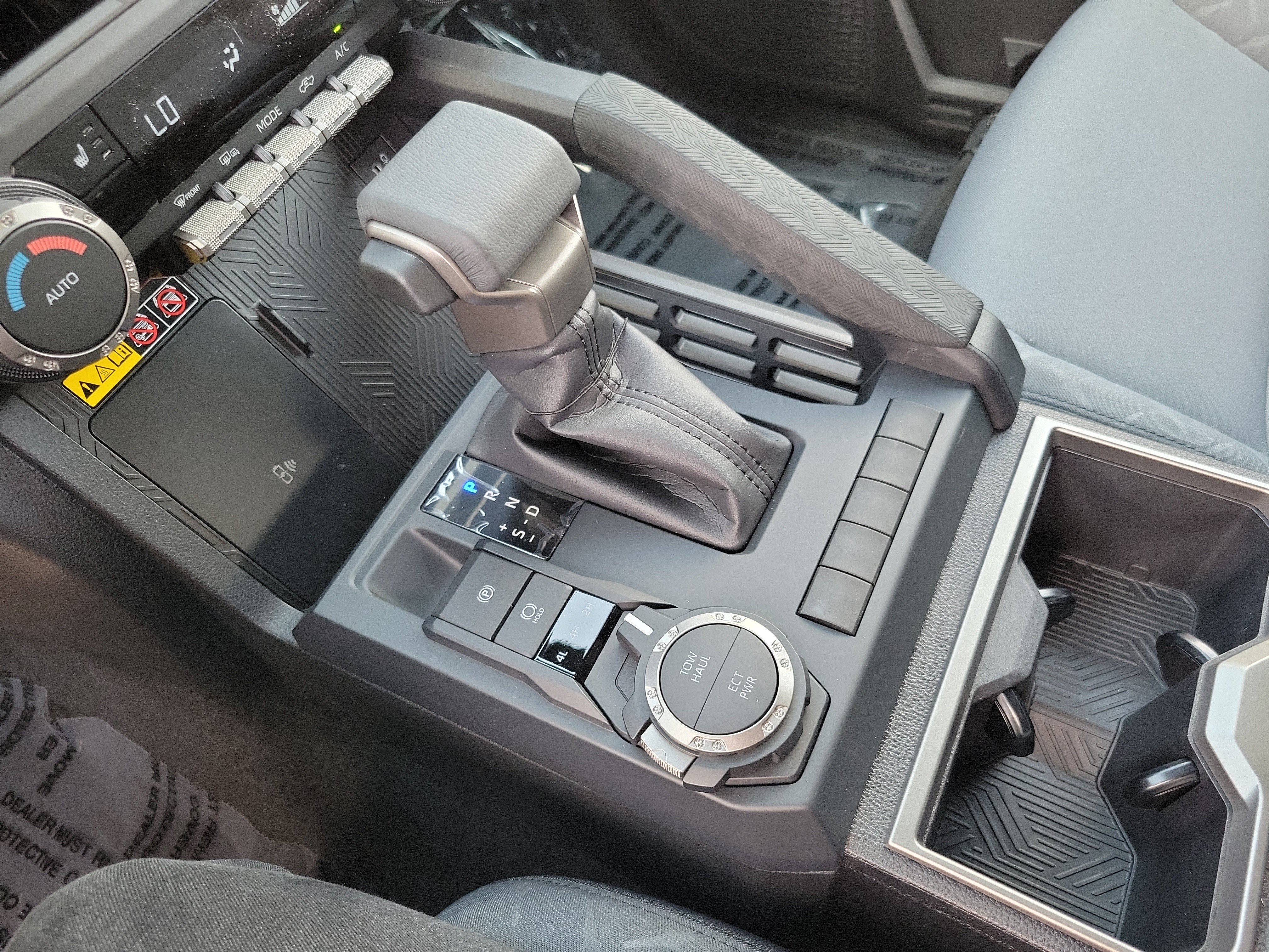 New 2026 Toyota Tacoma SR5 AWD/4WD image 32