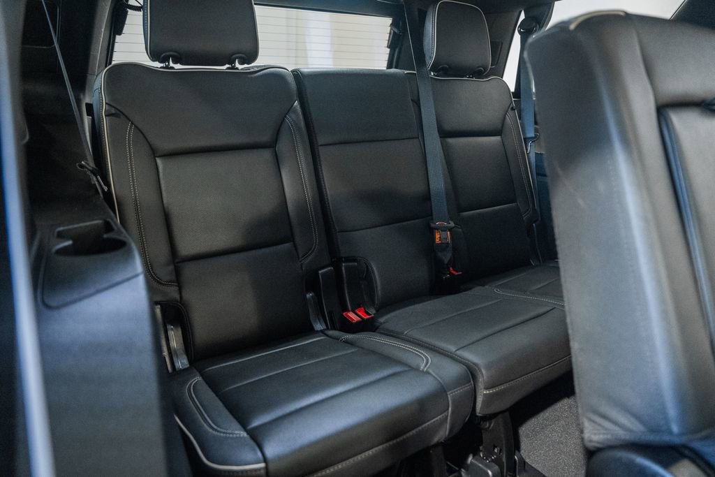 Used 2023 GMC Yukon SLT image 38
