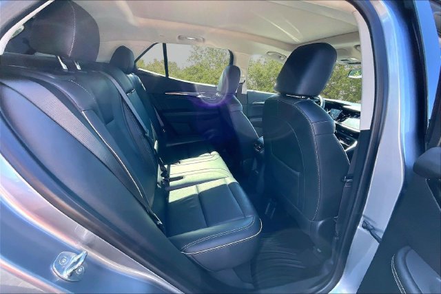 Used 2021 Buick Envision Essence w/ Sport Touring Package FWD image 25