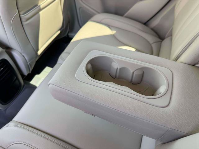 Used 2018 Lincoln MKC Premiere AWD/4WD image 15