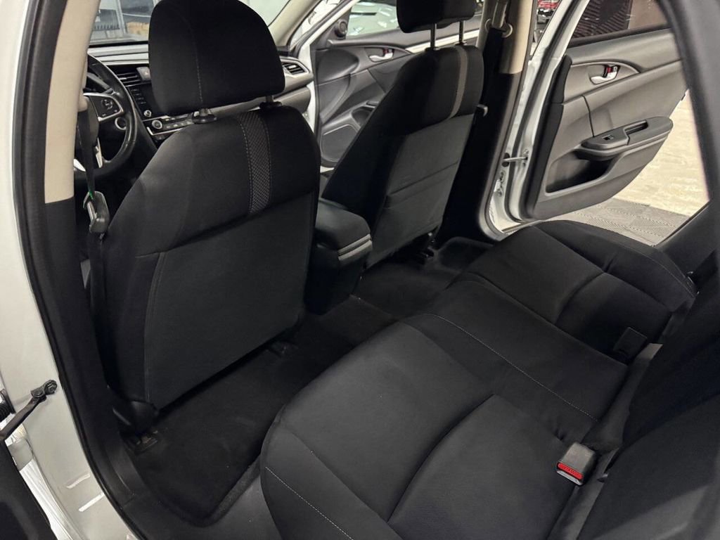 Used 2019 Honda Civic EX image 48