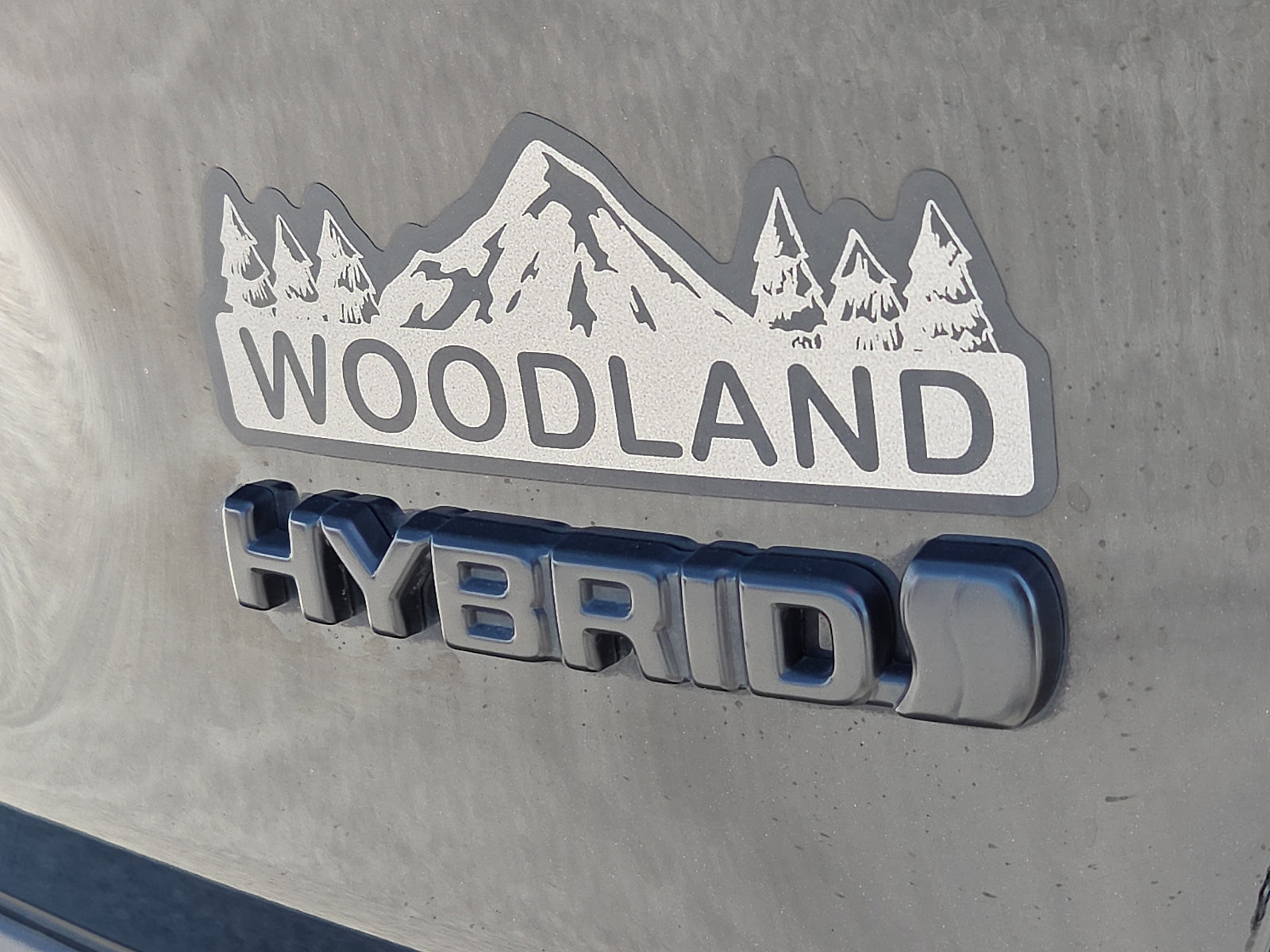 Used 2024 Toyota RAV4 AWD Hybrid image 8