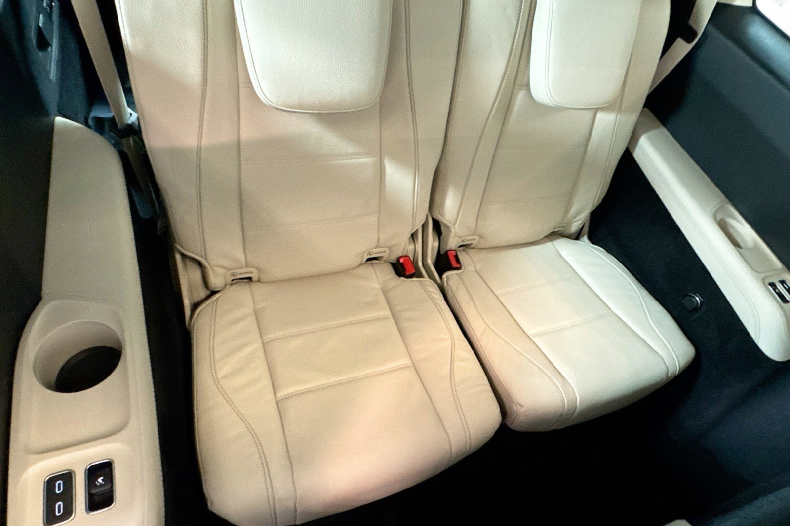 New 2026 Mercedes-Benz GLS 450 4MATIC image 25