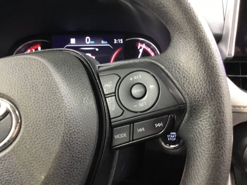 Used 2023 Toyota RAV4 XLE image 36