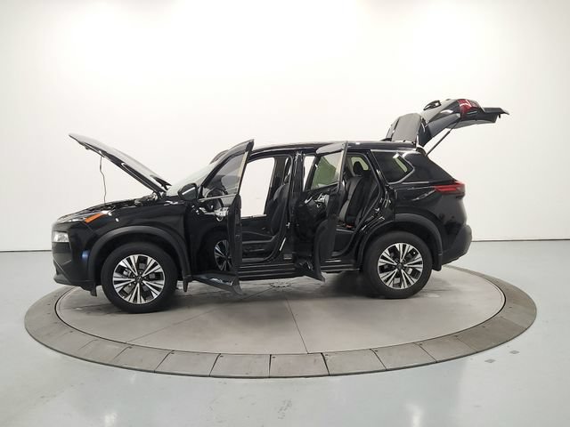 Used 2023 Nissan Rogue SV FWD image 13