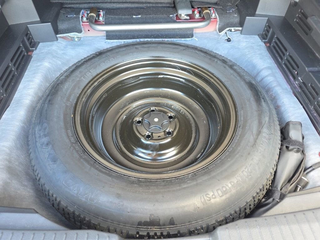 Used 2025 Nissan Rogue SV image 33