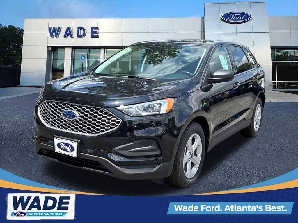 Used 2024 Ford Edge SE