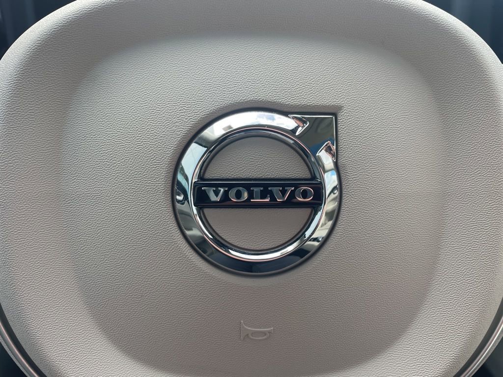 Certified 2025 Volvo XC60 T8 Core w/ Climate Package image 39