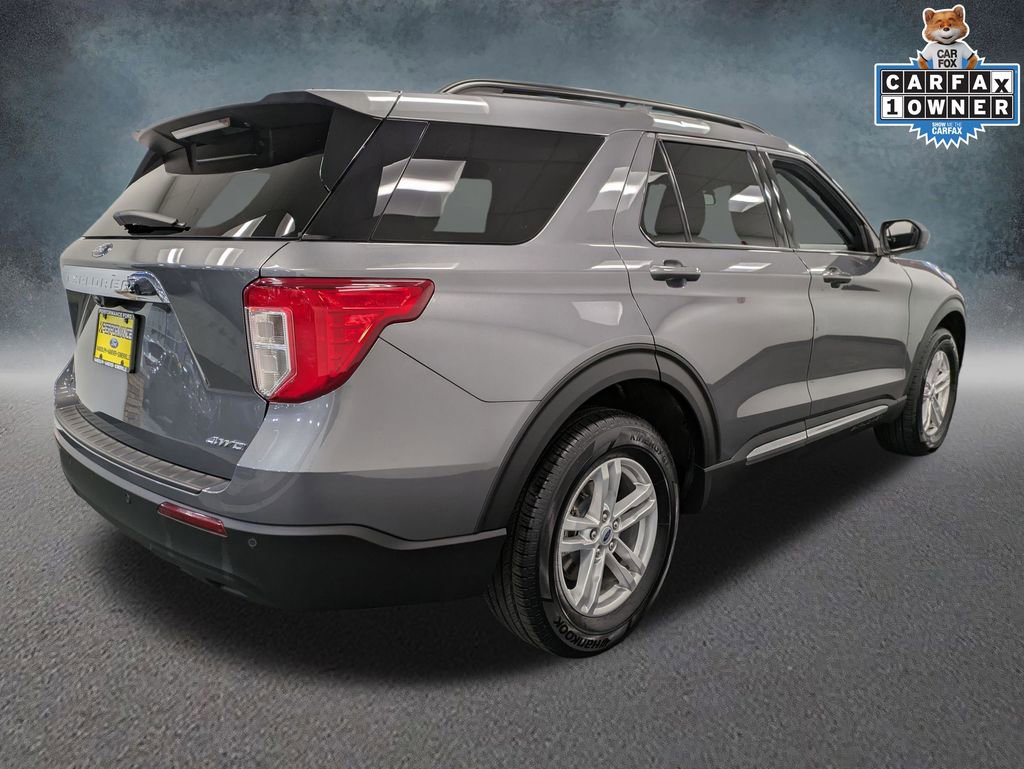 Used 2022 Ford Explorer XLT image 4