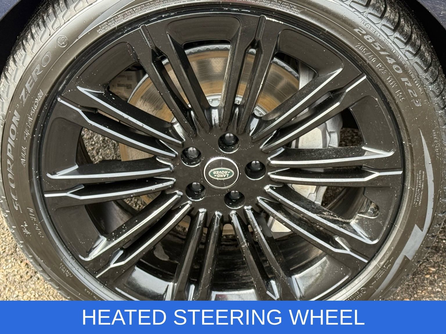 Used 2023 Land Rover Range Rover Long Wheelbase SE image 16