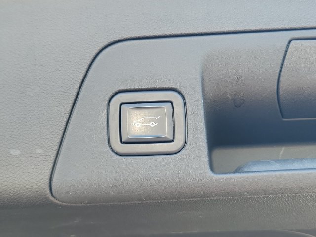 Used 2021 Buick Envision Preferred AWD/4WD image 30