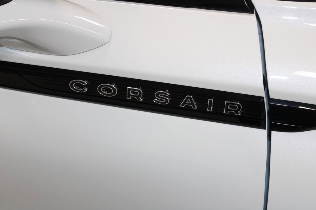 New 2026 Lincoln Corsair Reserve image 11