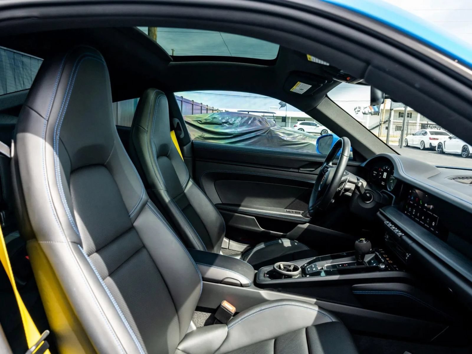 Used 2022 Porsche 911 GT3 RS image 17