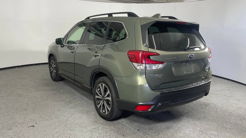 Used 2020 Subaru Forester Limited w/ Popular Package #3 AWD/4WD image 5