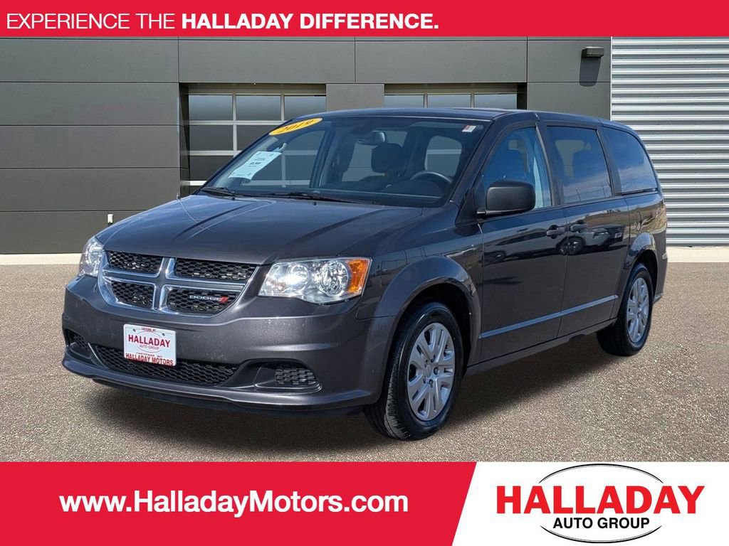 Used 2019 Dodge Grand Caravan SE FWD image 1