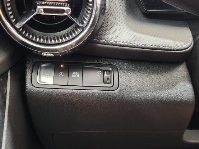 Used 2026 Chevrolet Equinox LT FWD image 24