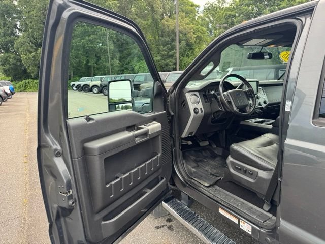 Used 2015 Ford F350 Lariat w/ Lariat Ultimate Package AWD/4WD image 14