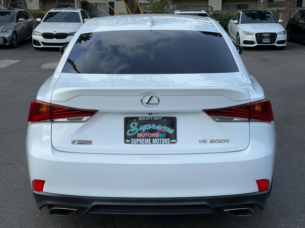 Used 2017 Lexus IS 200t F Sport w/ F Sport Package RWD image 8