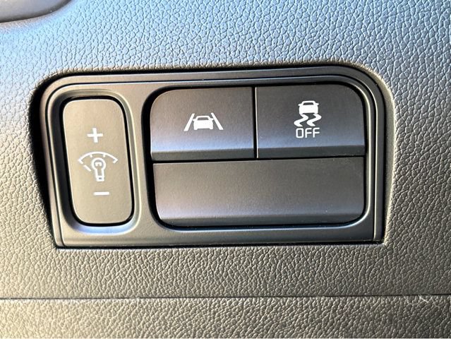 Used 2022 Kia Sorento S AWD/4WD image 7