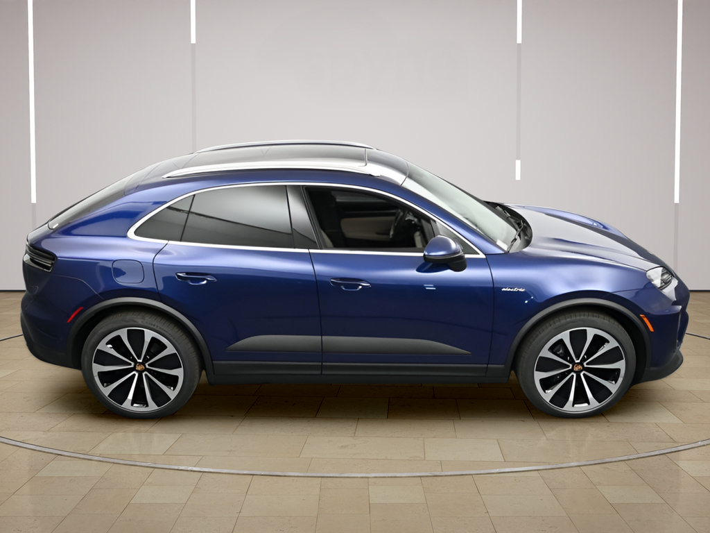 New 2025 Porsche Macan Electric RWD image 39