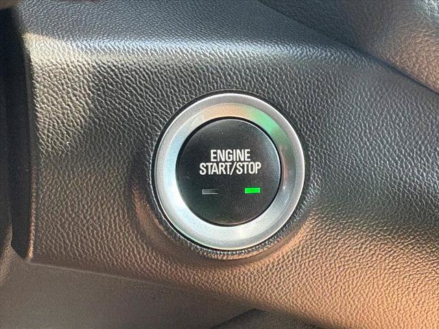 Used 2023 GMC Terrain SLT w/ LPO, Floor Liner Package AWD/4WD image 17