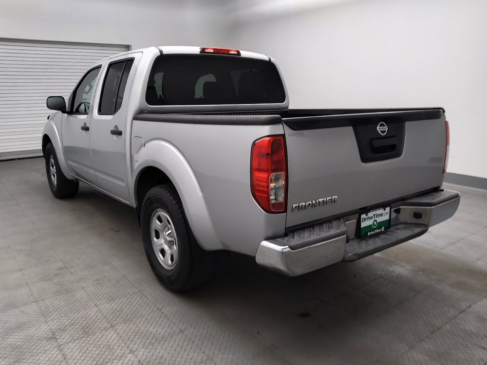 Used 2016 Nissan Frontier S RWD image 5