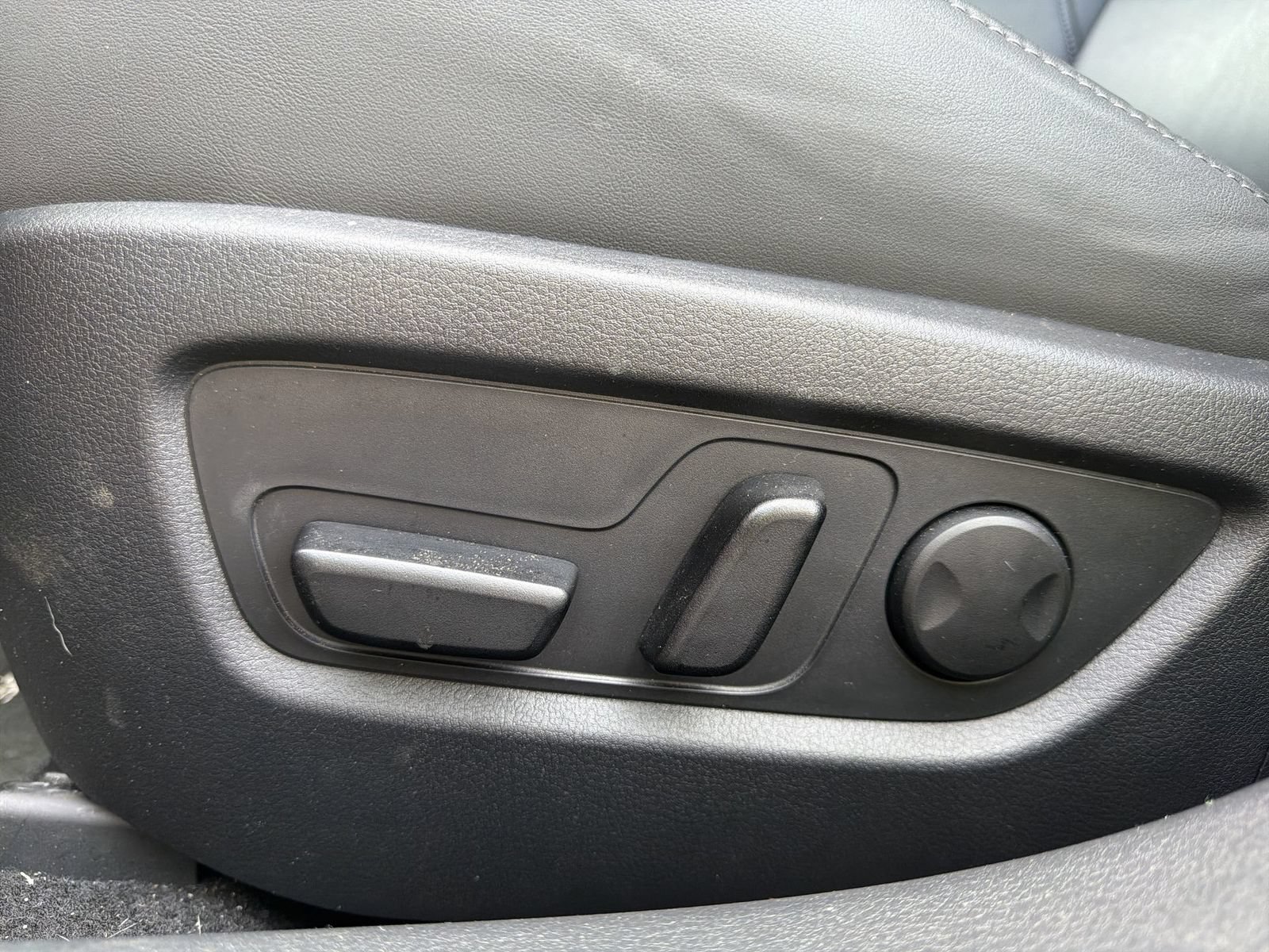 Used 2024 MAZDA CX-30 AWD 2.5 S w/ Preferred Package image 13
