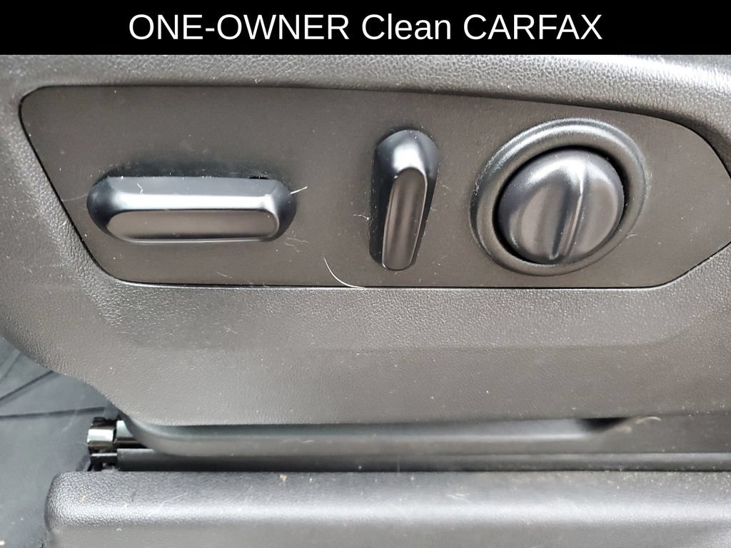 Used 2019 Chevrolet Silverado 1500 RST AWD/4WD image 8