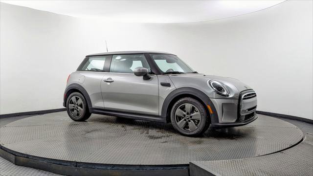 Used 2024 MINI Cooper 2-Door Hardtop image 11