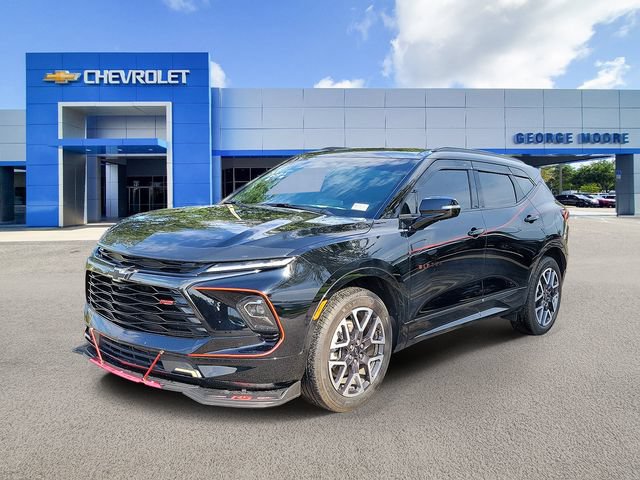 Certified 2024 Chevrolet Blazer RS w/ Driver Confidence II Package FWD image 2