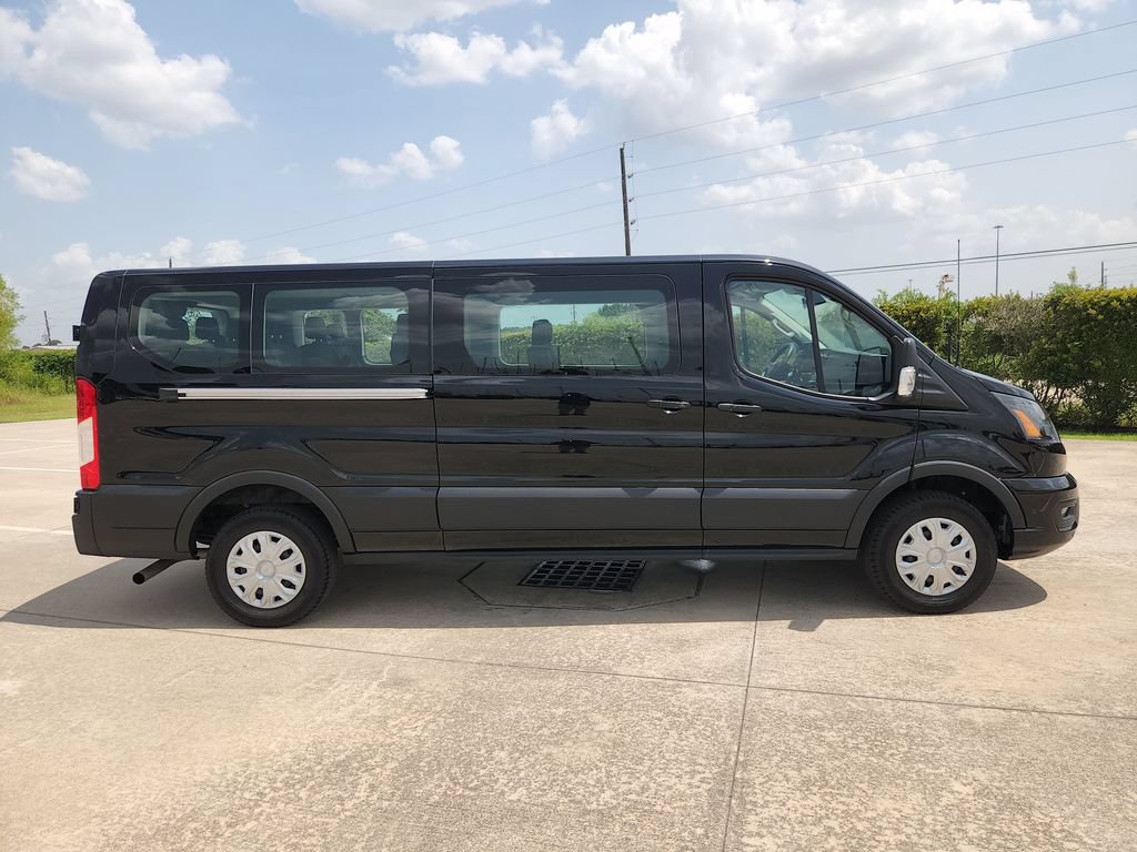 Used 2025 Ford Transit 350 XLT RWD image 4