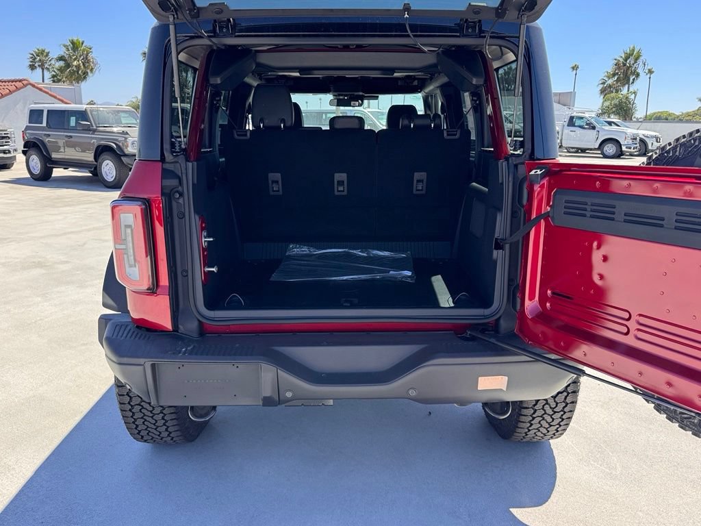 New 2026 Ford Bronco Badlands w/ Wildtrak Package AWD/4WD image 13
