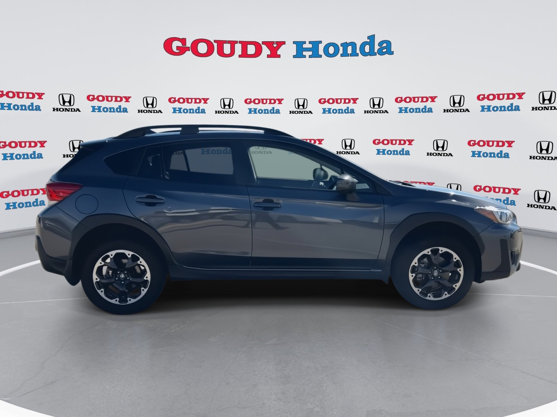 Used 2023 Subaru Crosstrek 2.0i Premium image 9