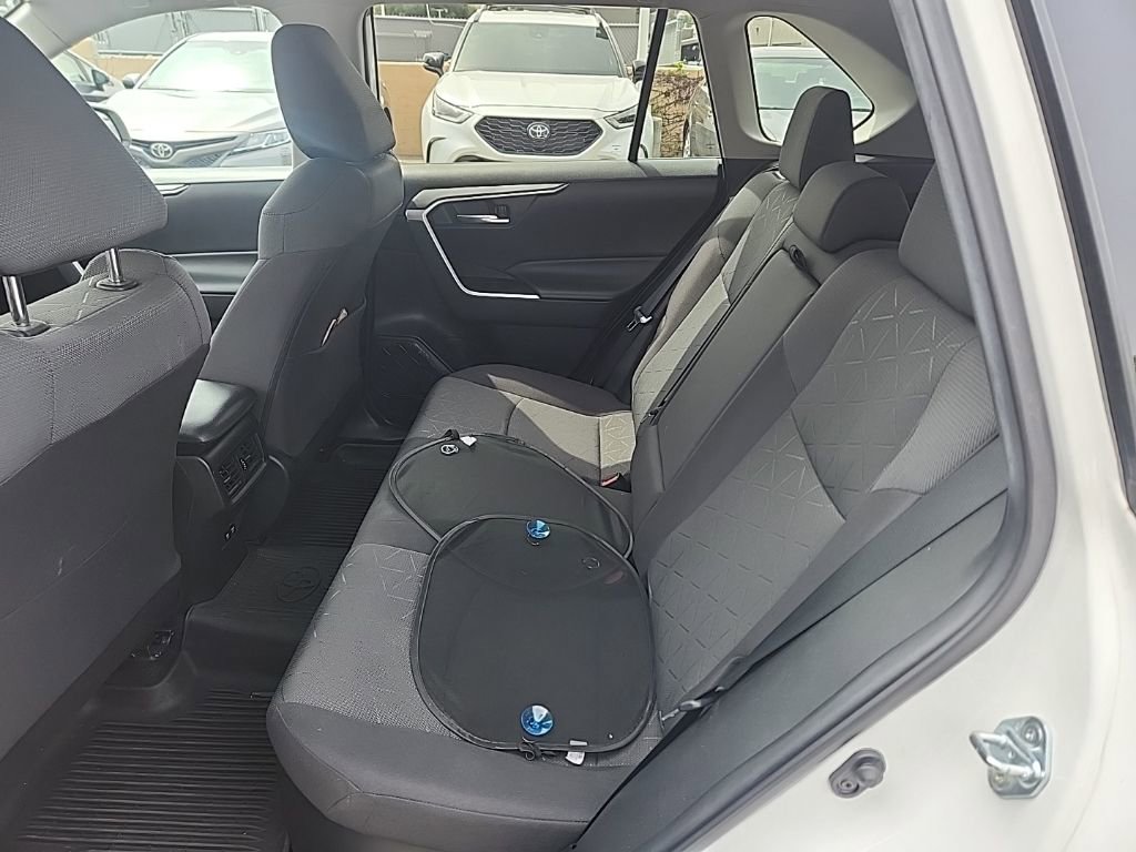 Used 2021 Toyota RAV4 XLE w/ XLE Grade Weather Package image 11