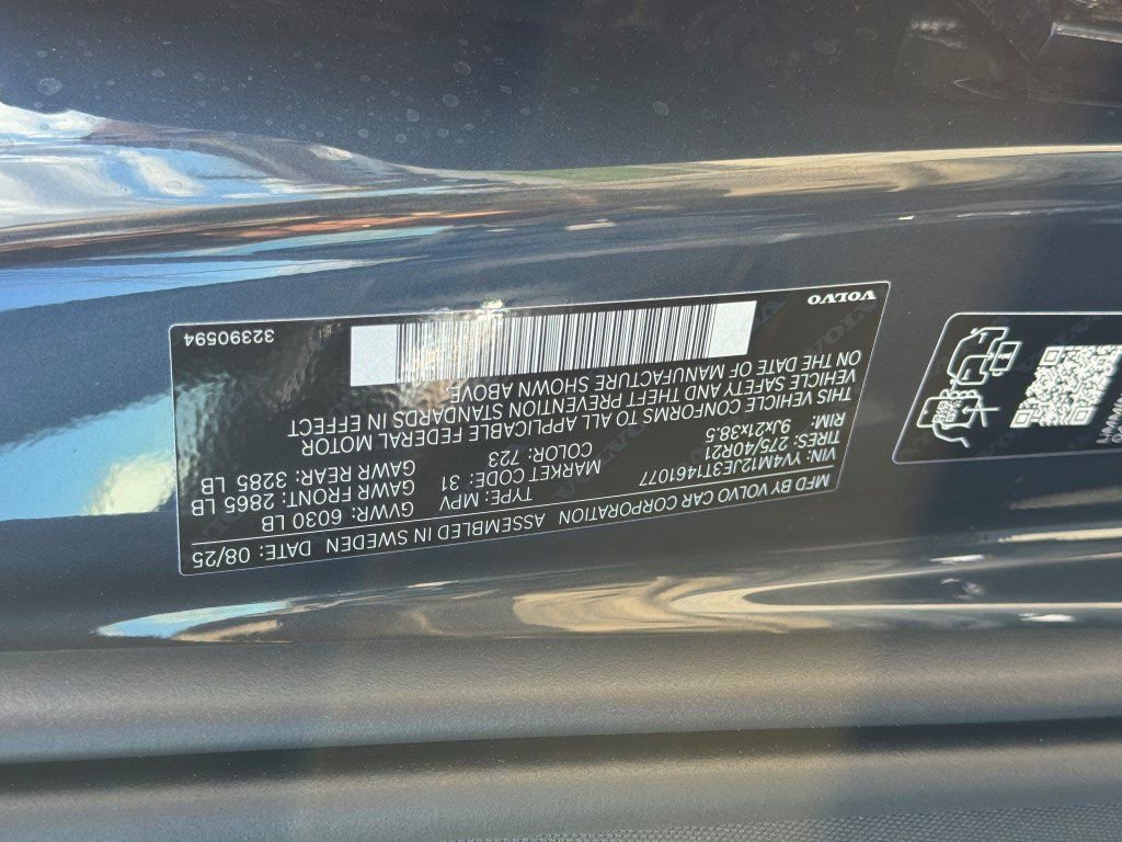 New 2026 Volvo XC90 B5 Plus w/ Protection Package Premier image 29