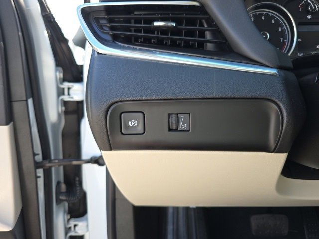 Used 2024 Buick Enclave Essence w/ Technology Package image 24