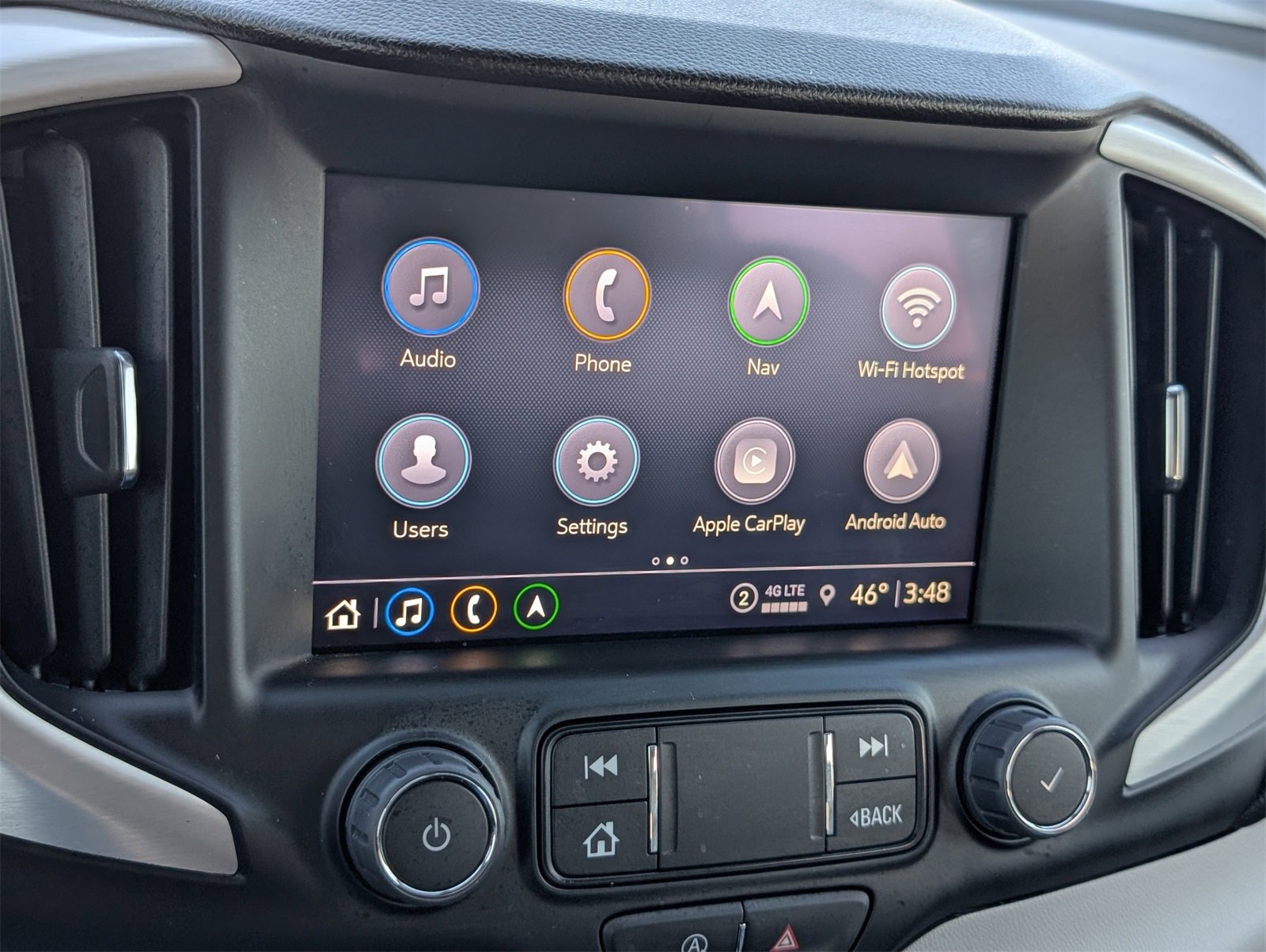 Used 2024 GMC Terrain SLT w/ Infotainment Package II image 22