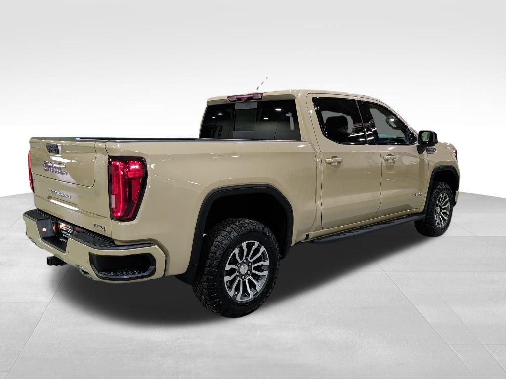 Used 2022 GMC Sierra 1500 AT4 w/ AT4 Premium Package image 7