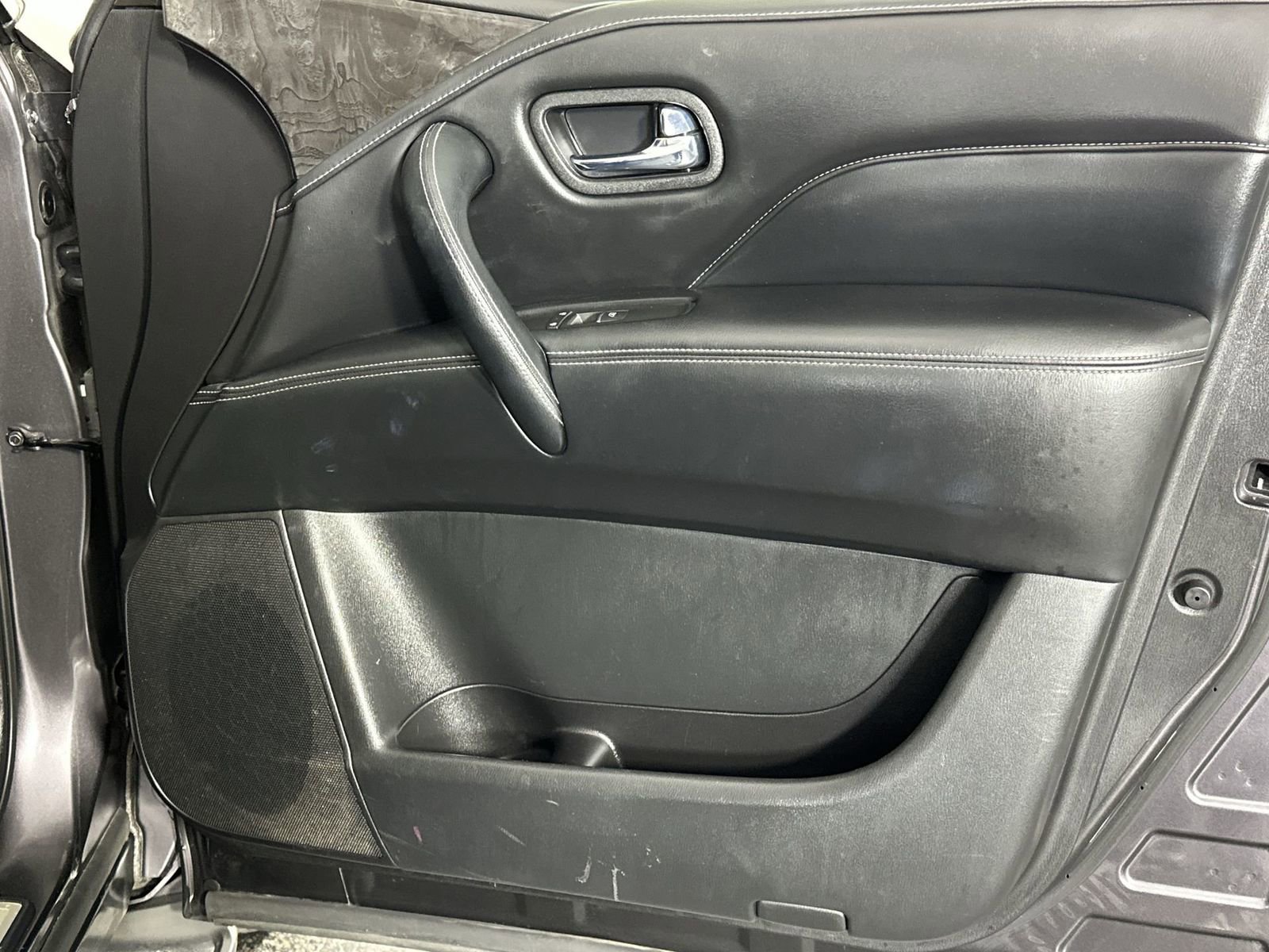 Used 2024 INFINITI QX80 Luxe image 36