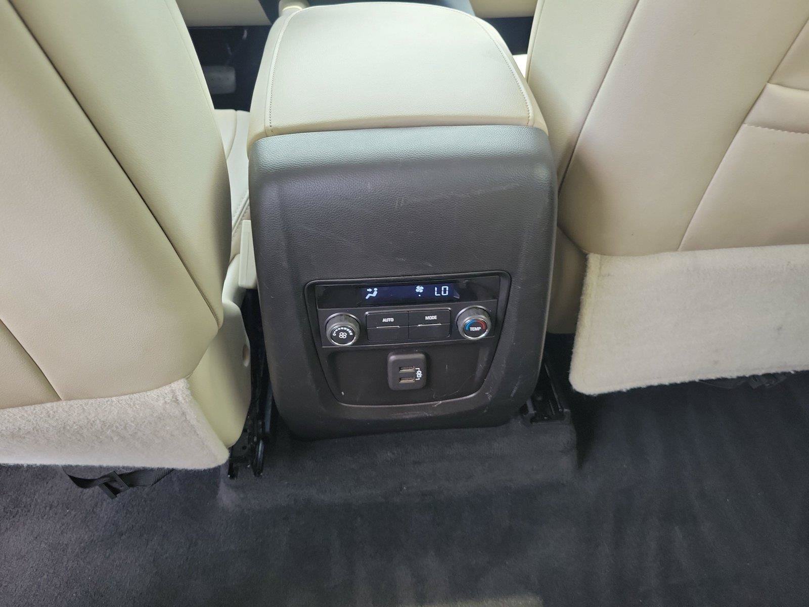 Used 2023 Buick Enclave Essence w/ Sport Touring Edition FWD image 11