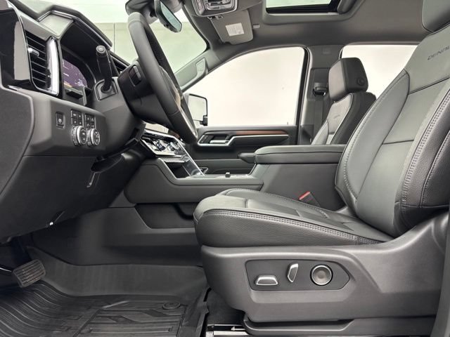 New 2026 GMC Sierra 2500 Denali w/ Denali Reserve Package AWD/4WD image 20