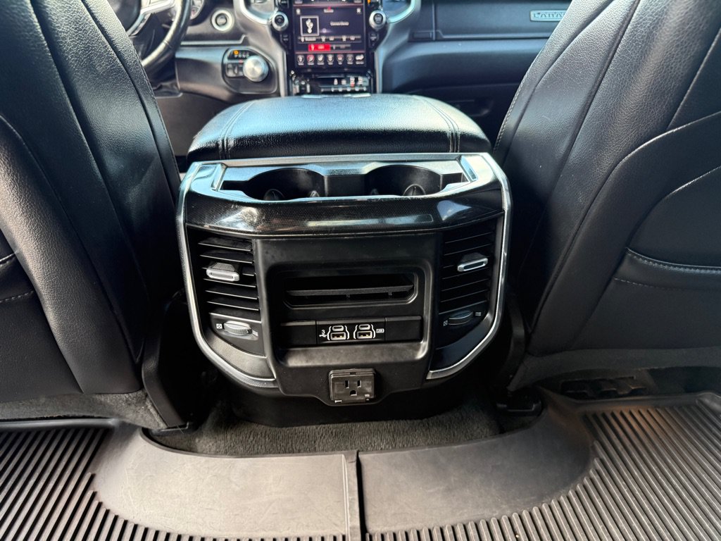 Used 2020 RAM 1500 Laramie w/ Sport Appearance Package AWD/4WD image 26