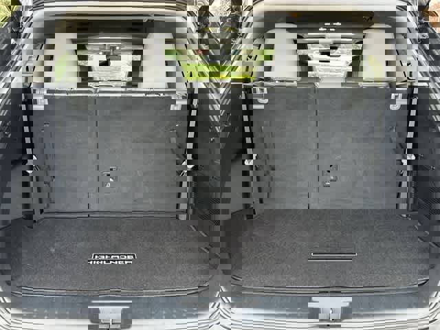 Used 2022 Toyota Highlander XLE image 26