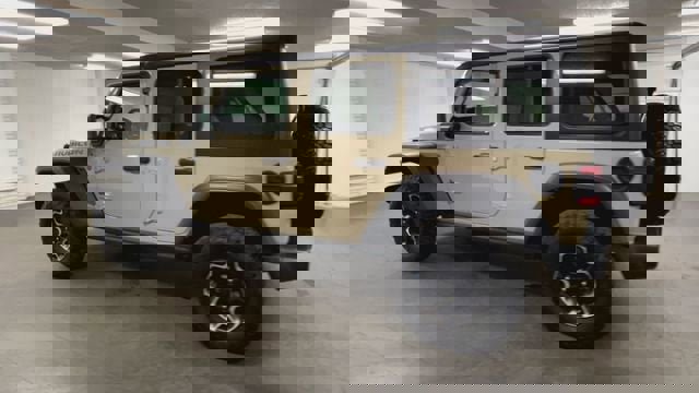 Used 2022 Jeep Wrangler Unlimited Rubicon 4xe w/ Cold Weather Group image 6